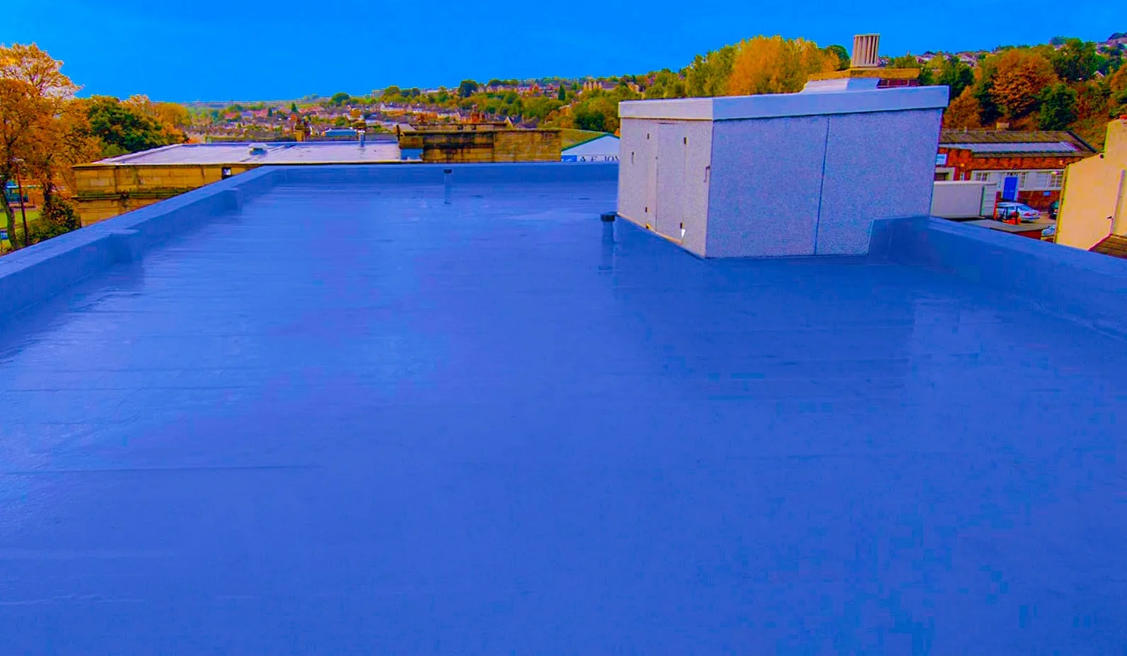 Dachdecker Zürich waterproofing ein undicht Flachdach wÃ¤hrend an Notfall Reparatur in Zürich